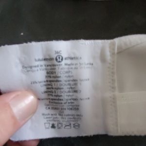 36 C lululemon bra